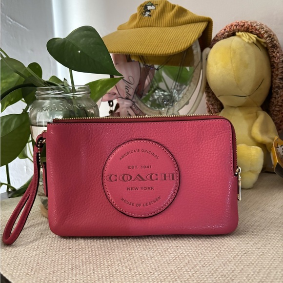 Coach Dempsey Double Zip Leather Wristlet - Picture 1 of 9